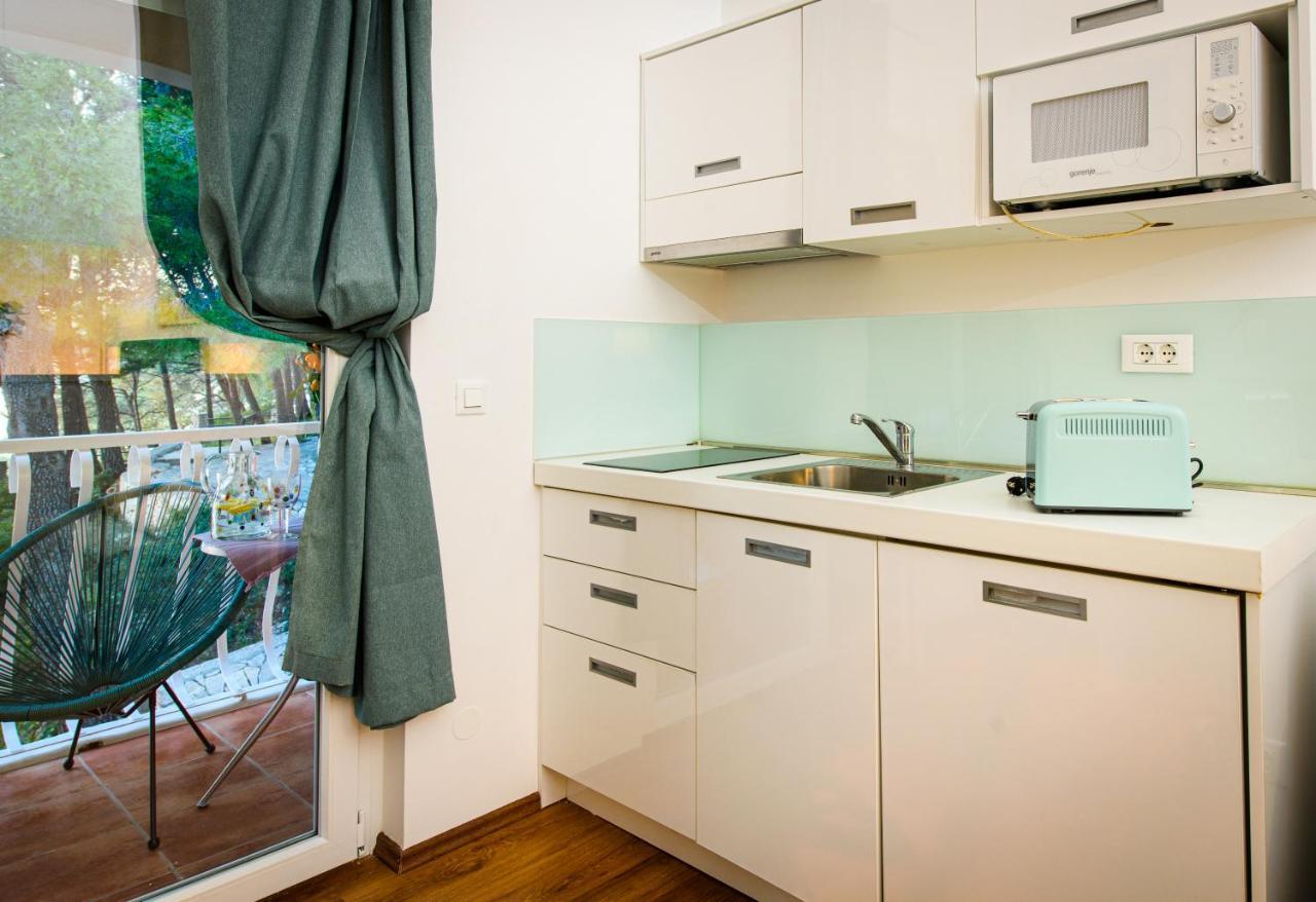 Appartement Lavica Bellevue & *