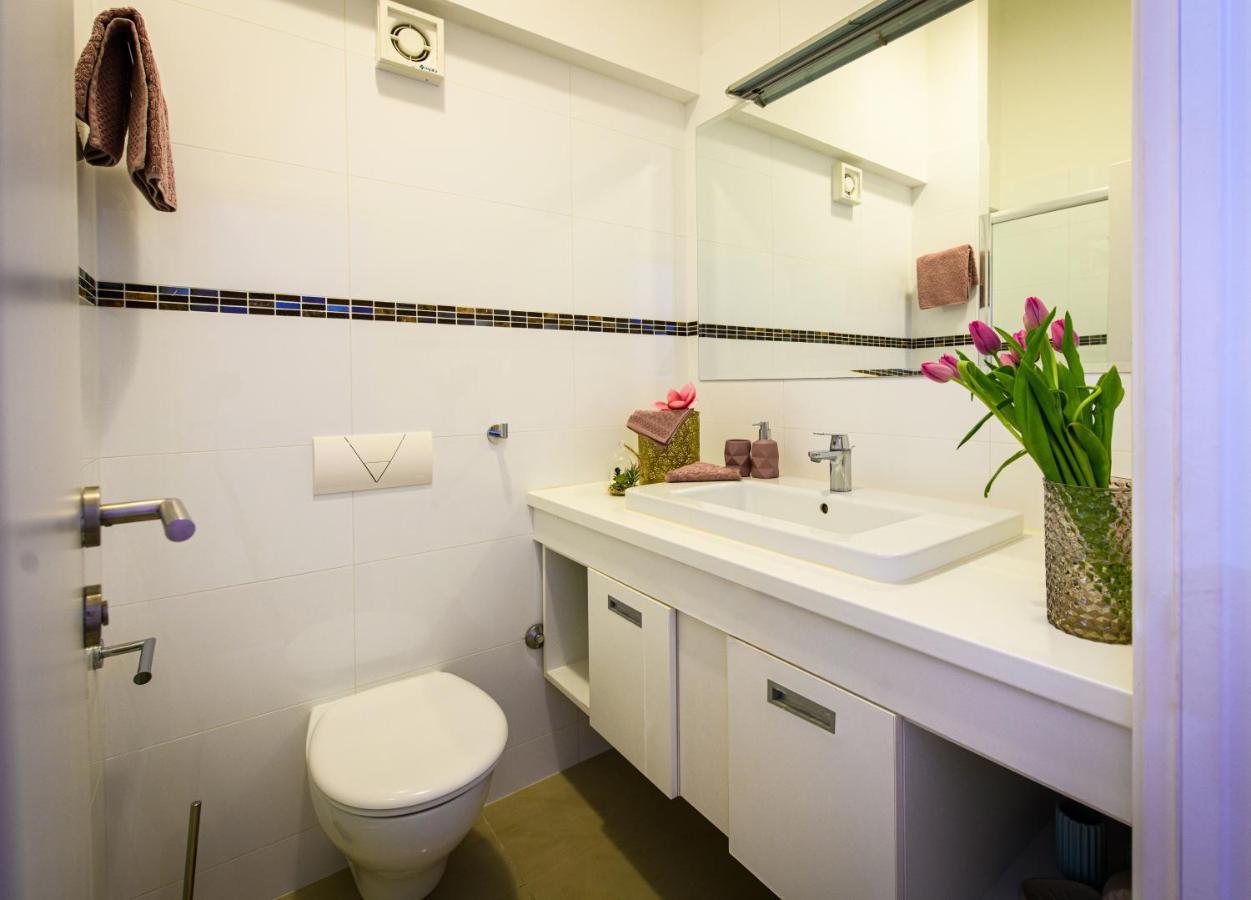 Appartement Lavica Bellevue & *